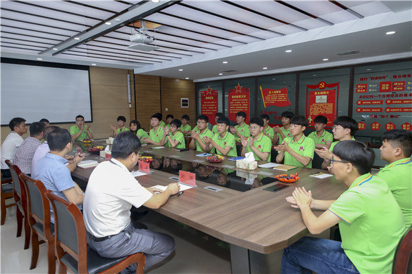 最美不過初相見！——南京新華2019年秋季新生見面會(huì)