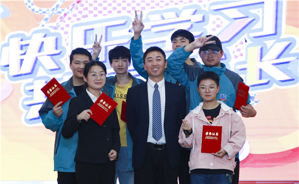 2019秋季新生階段課程結(jié)課答辯分享會(huì)圓滿落幕！