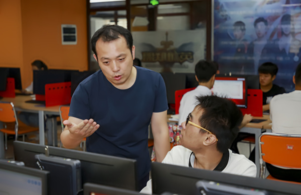 如何看待電商<a href=http://njxh.cn target=_blank class=infotextkey>專業(yè)</a>的發(fā)展前景？