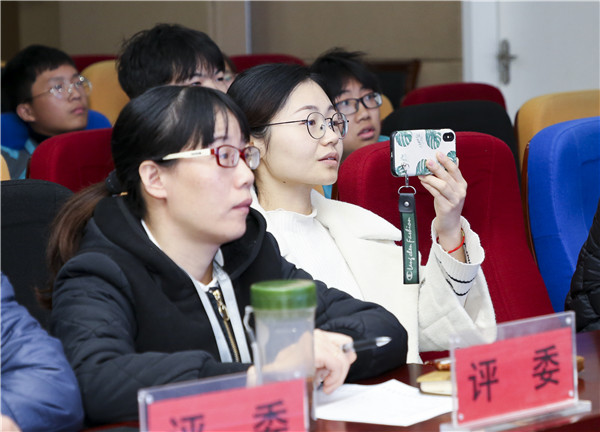 直擊現(xiàn)場——南京新華·屯和直播海報設計大賽復賽重磅來襲！