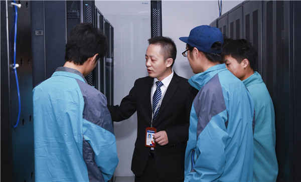 學技術選<a href=http://njxh.cn target=_blank class=infotextkey>專業(yè)</a>為什么選擇互聯(lián)網(wǎng)行業(yè)？