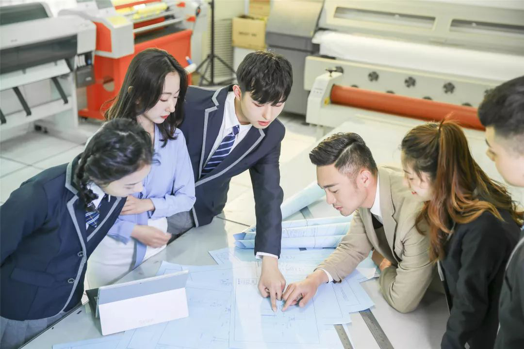 99公益日 | 新起點，筑夢公益行動，新華助有志學(xué)子追夢