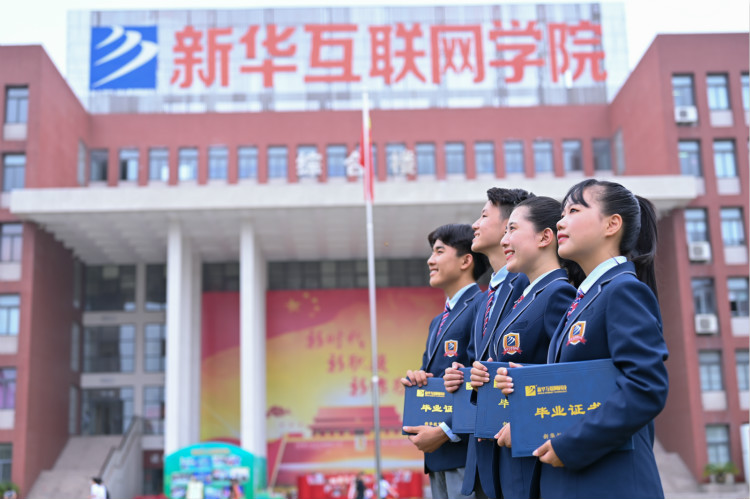 職業(yè)教育托舉新希望，如何選擇一所好學(xué)校？