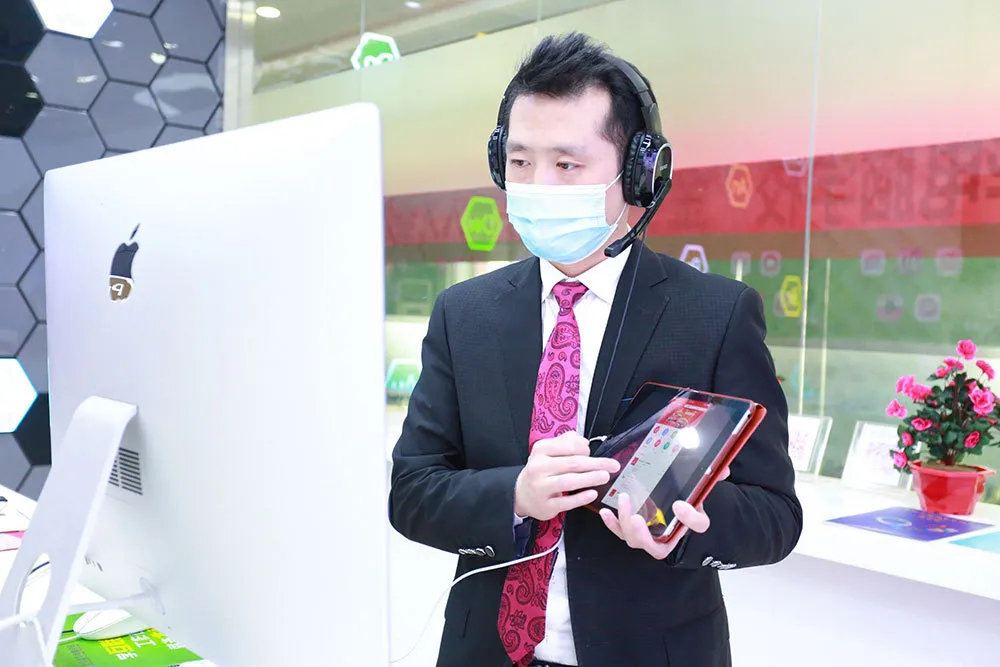 人人出彩 技能強(qiáng)國(guó)，新華邀你體驗(yàn)工匠精神