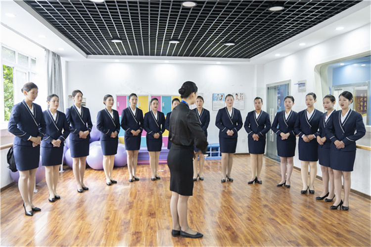 所有美眉注意了！十大適合女生學(xué)的<a href=http://njxh.cn target=_blank class=infotextkey>專業(yè)</a>