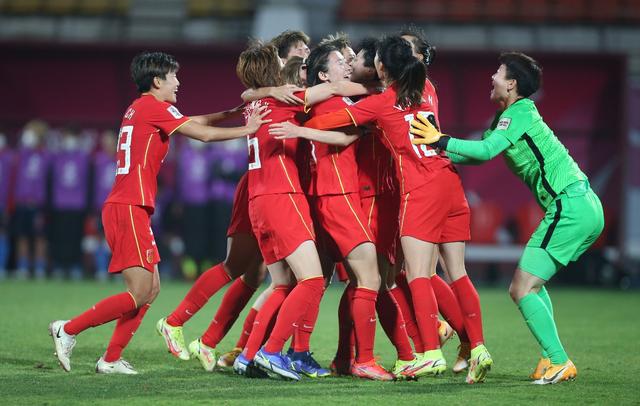 中國(guó)女足闖進(jìn)亞洲杯決賽，滿滿的女性力量!
