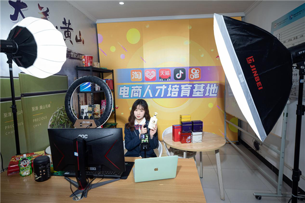 暴露年齡！這些新華老廣告詞里，有你的童年回憶！