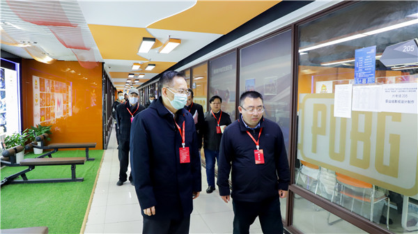 2022年江蘇省廣告行業(yè)設(shè)計制作職業(yè)技能競賽暨全省“紫金獎”公益?zhèn)鞑ピO(shè)計大賽在南京新華隆重舉行！