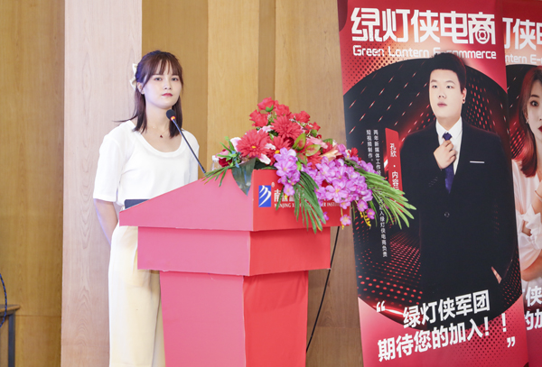 大咖來了！企業(yè)專家進(jìn)校園，助力學(xué)子大發(fā)展！