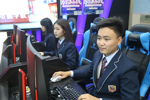 中考之后，如何選擇電競專業(yè)學校？